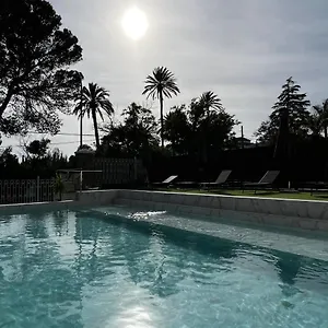 Almendros - Free Parking Cordova